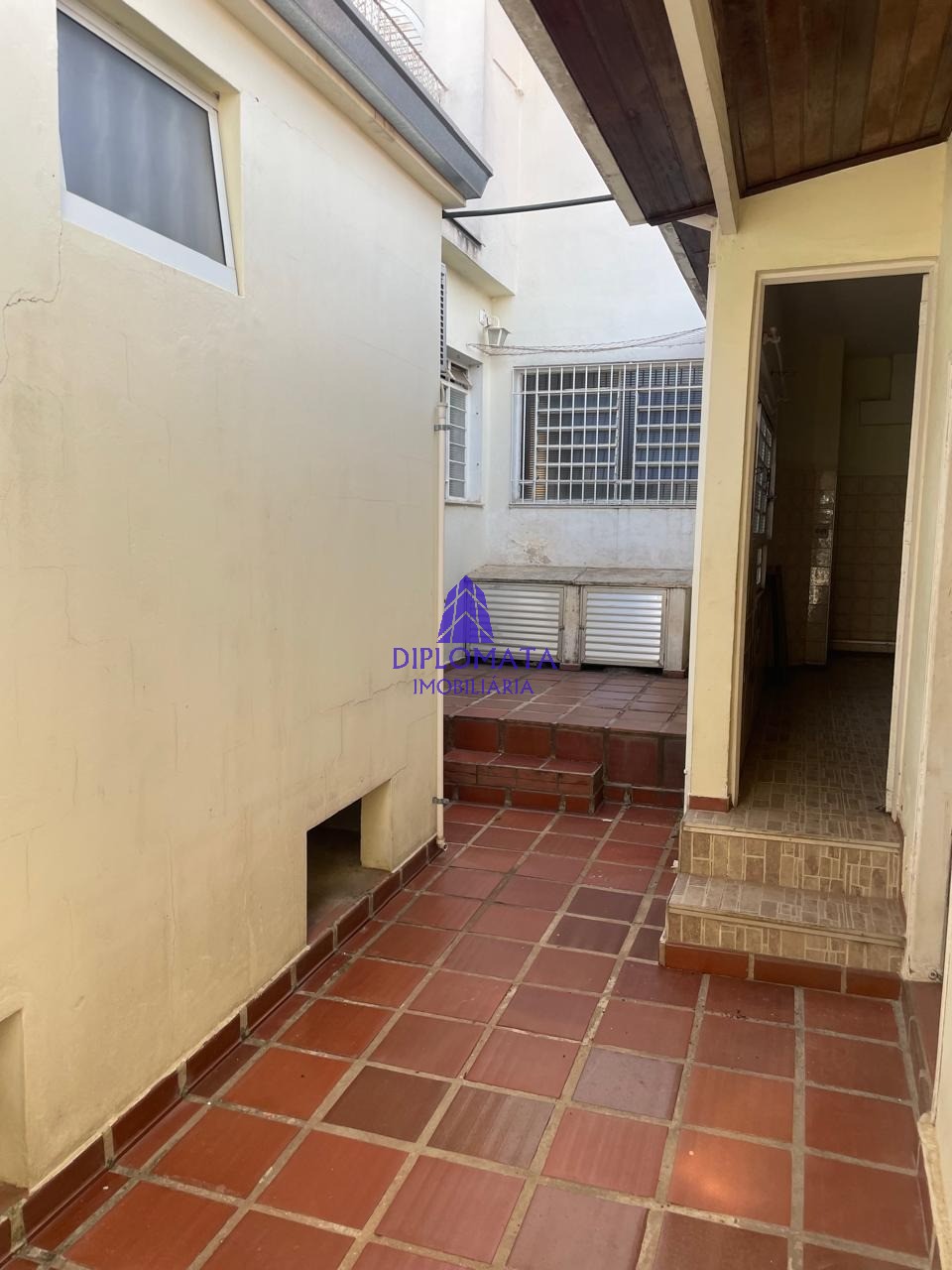 Sobrado à venda com 4 quartos, 310m² - Foto 55