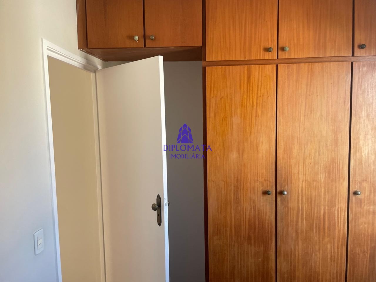 Apartamento à venda com 2 quartos, 62m² - Foto 11