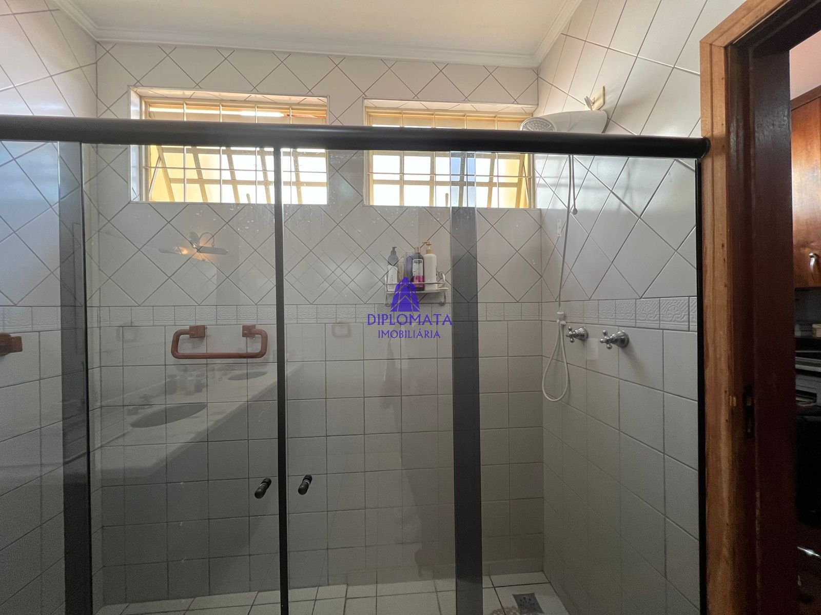 Sobrado à venda com 3 quartos, 360m² - Foto 25