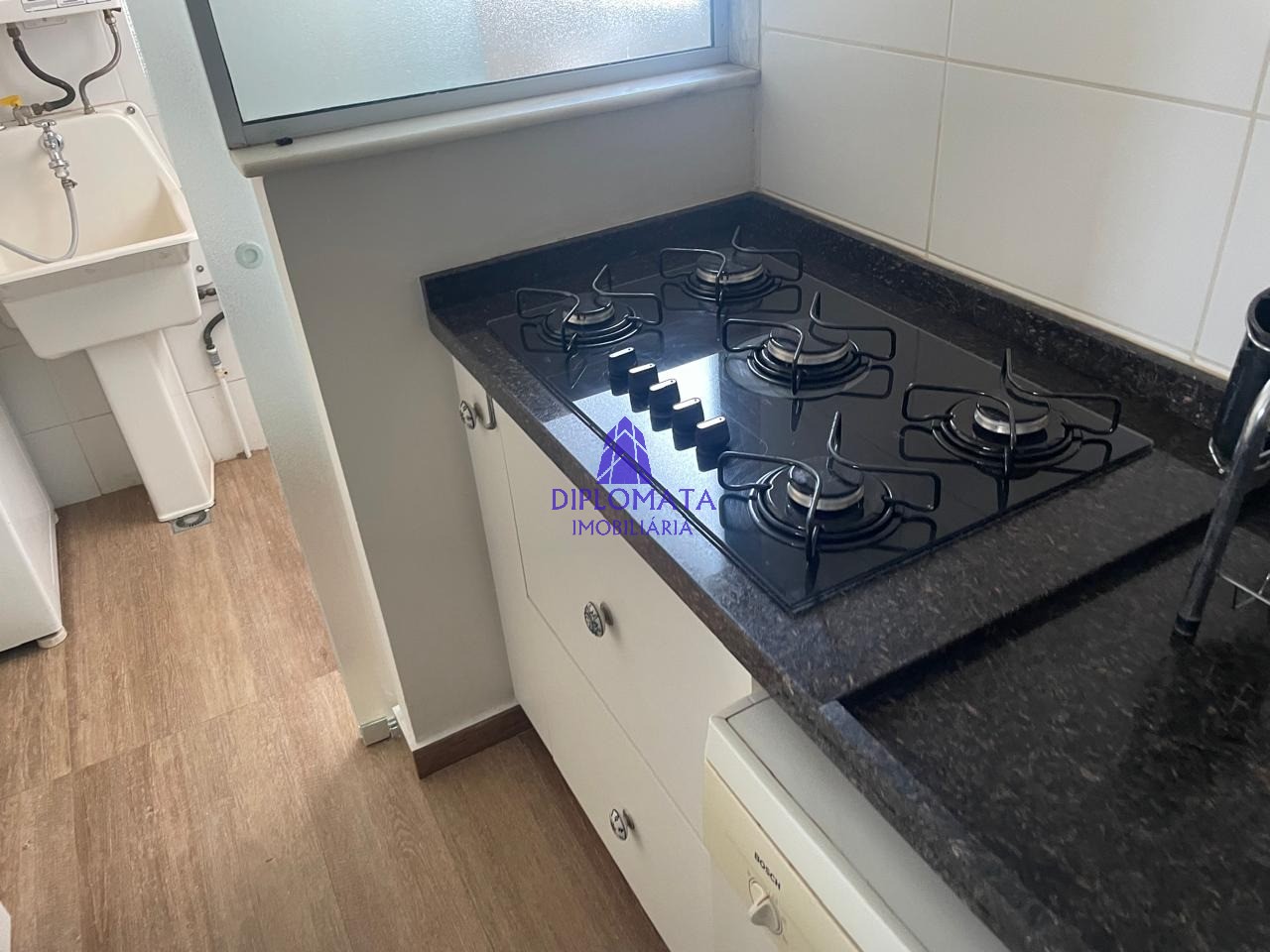 Apartamento para alugar com 2 quartos, 92m² - Foto 42