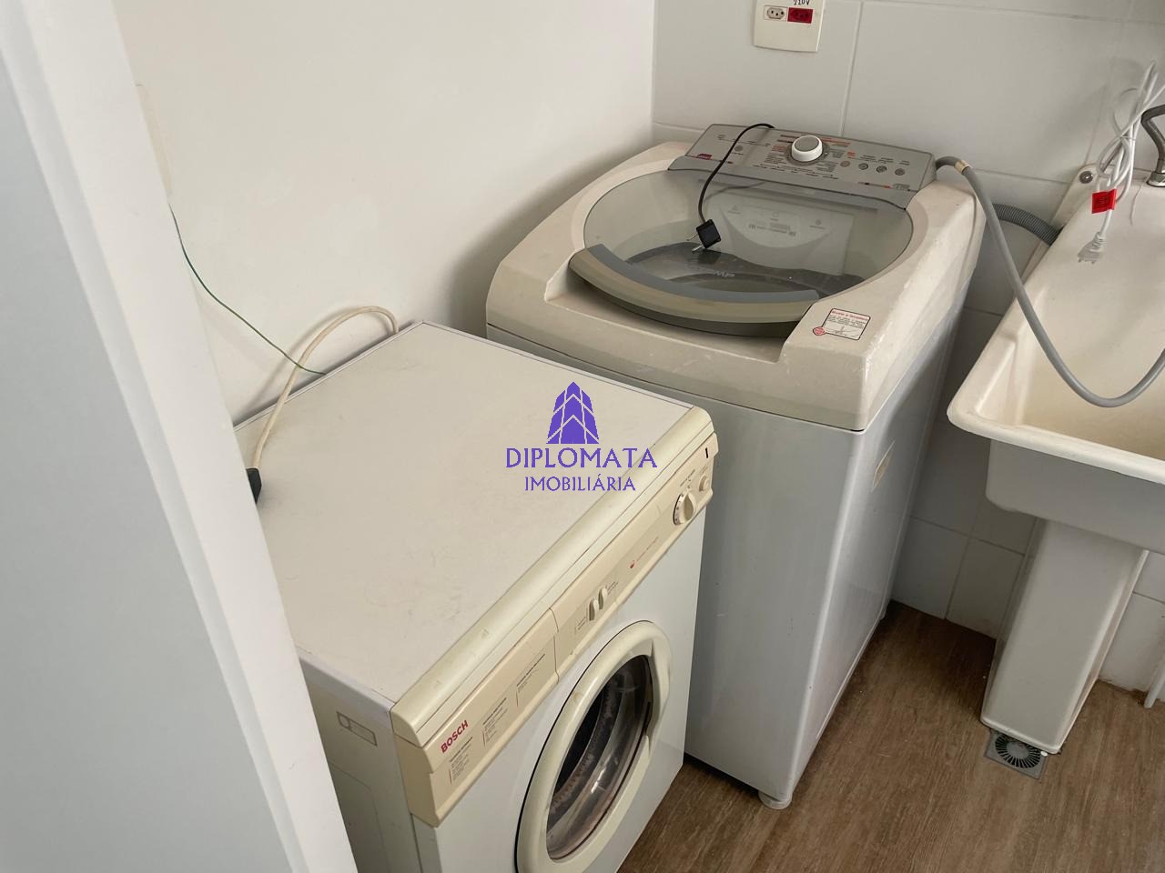 Apartamento para alugar com 2 quartos, 92m² - Foto 46