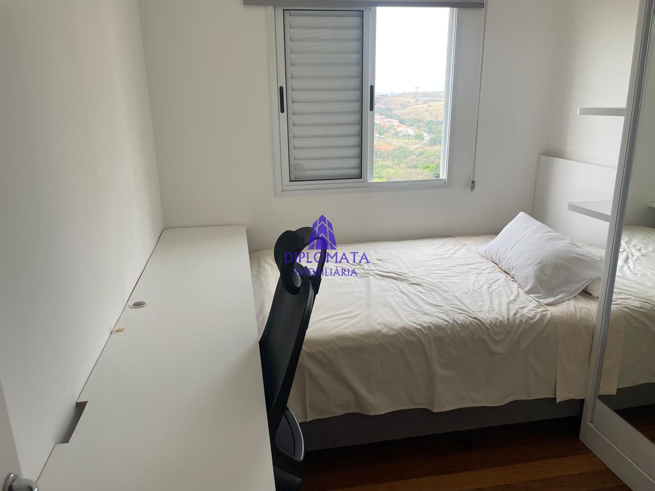 Apartamento para alugar com 2 quartos, 92m² - Foto 32