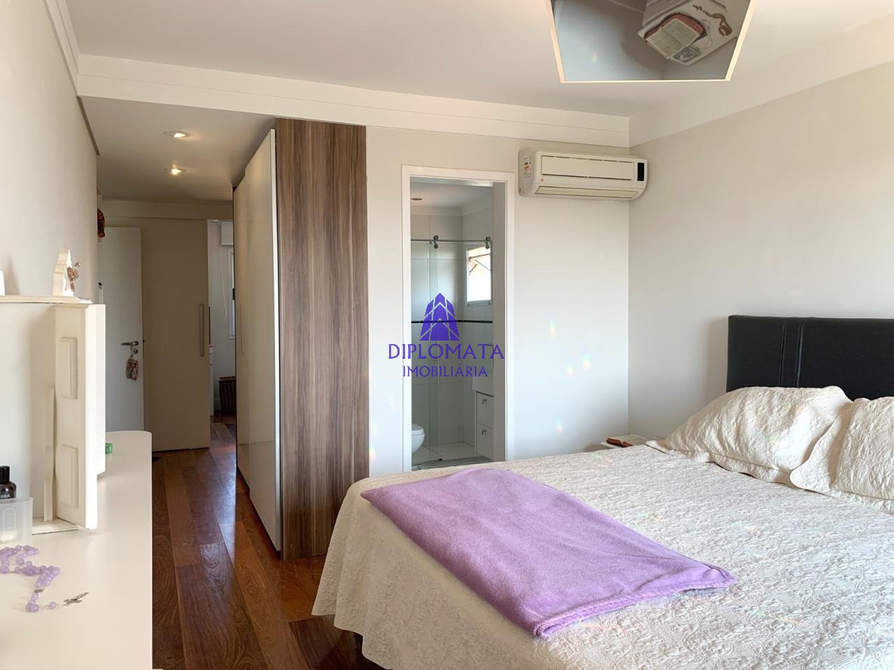 Apartamento à venda com 4 quartos, 288m² - Foto 10