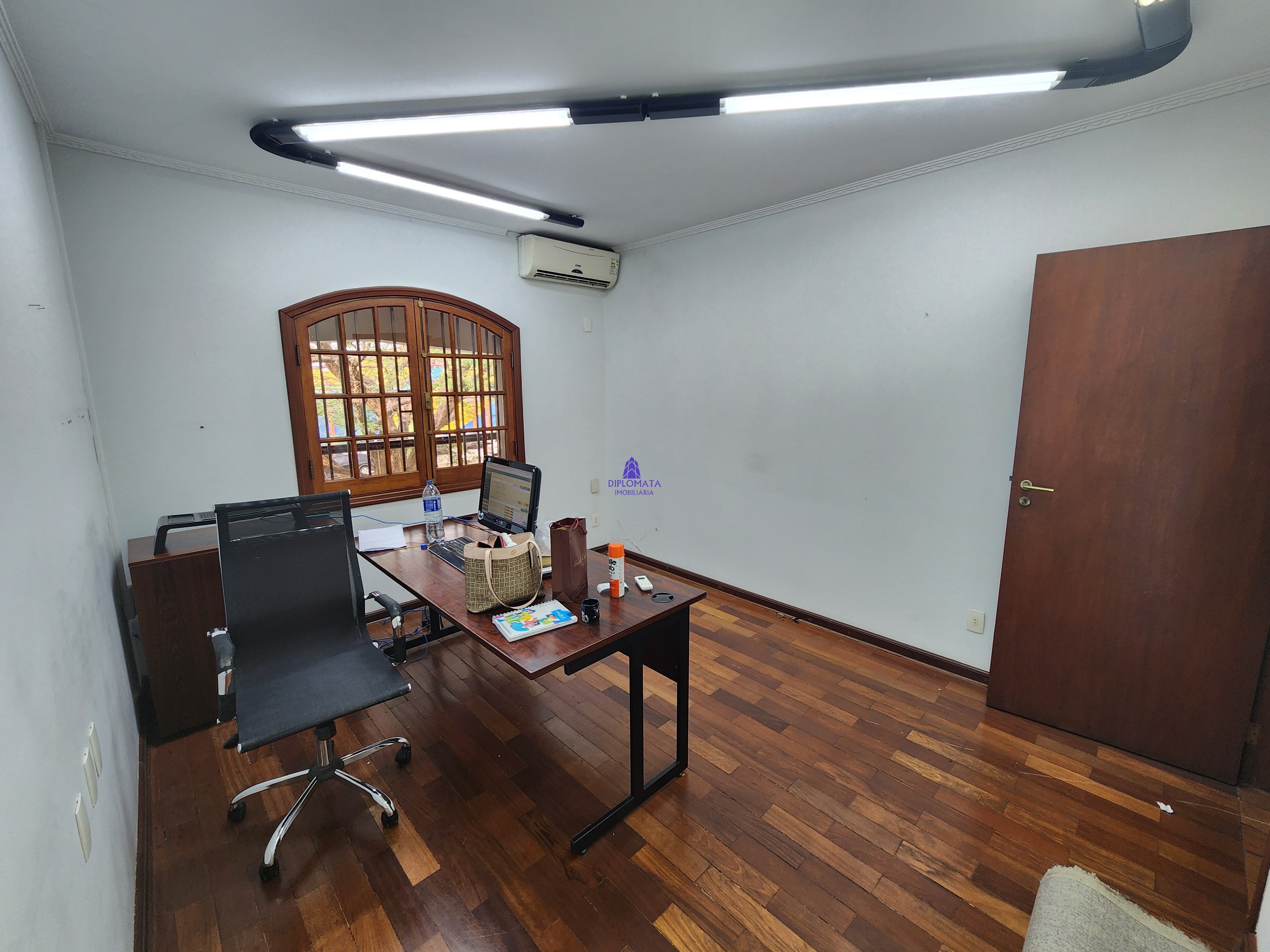 Prédio Inteiro para alugar com 5 quartos, 360m² - Foto 28