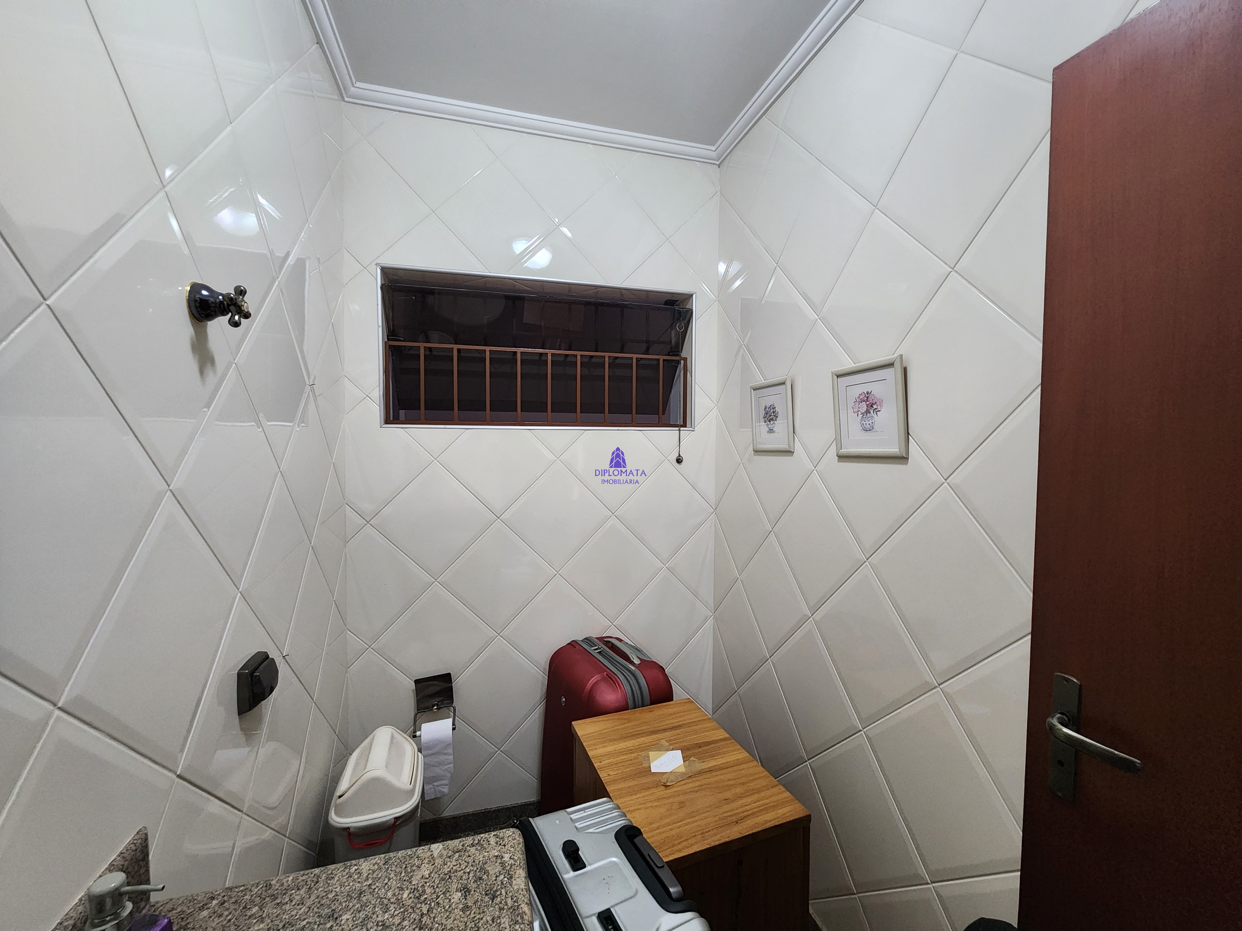 Prédio Inteiro para alugar com 5 quartos, 360m² - Foto 9