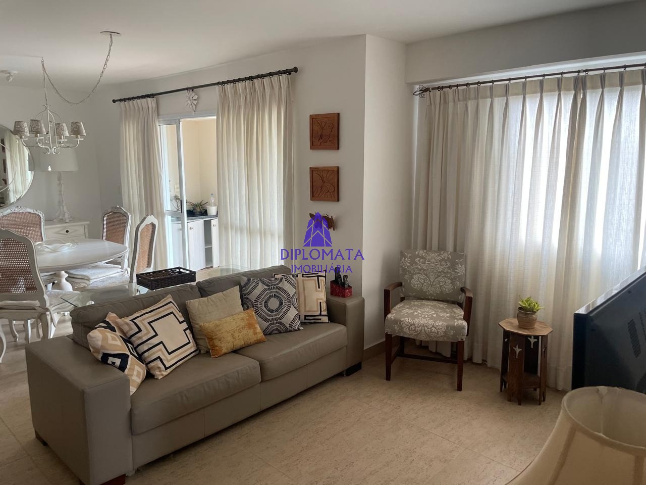 Apartamento para alugar com 2 quartos, 92m² - Foto 39