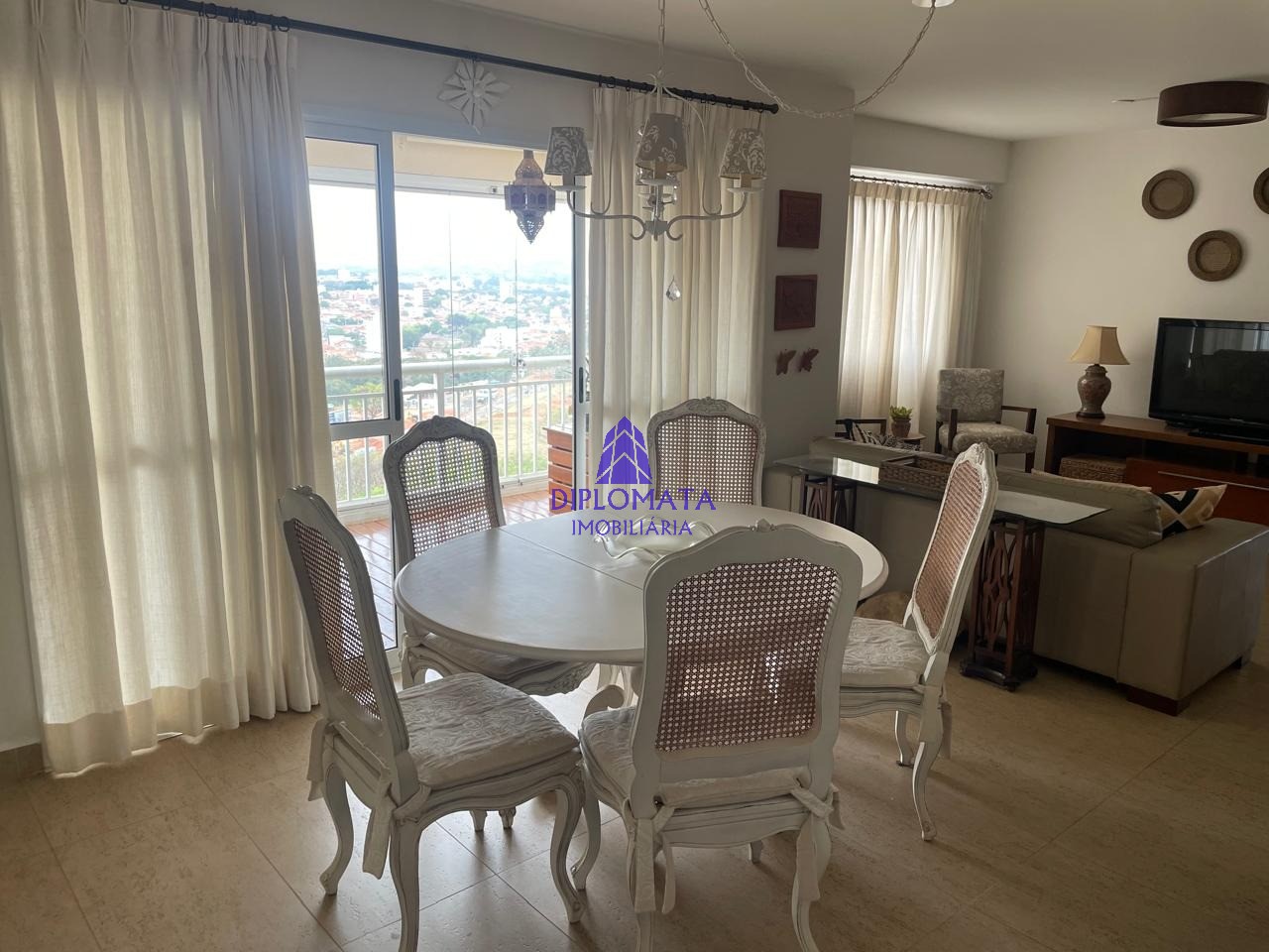 Apartamento para alugar com 2 quartos, 92m² - Foto 34