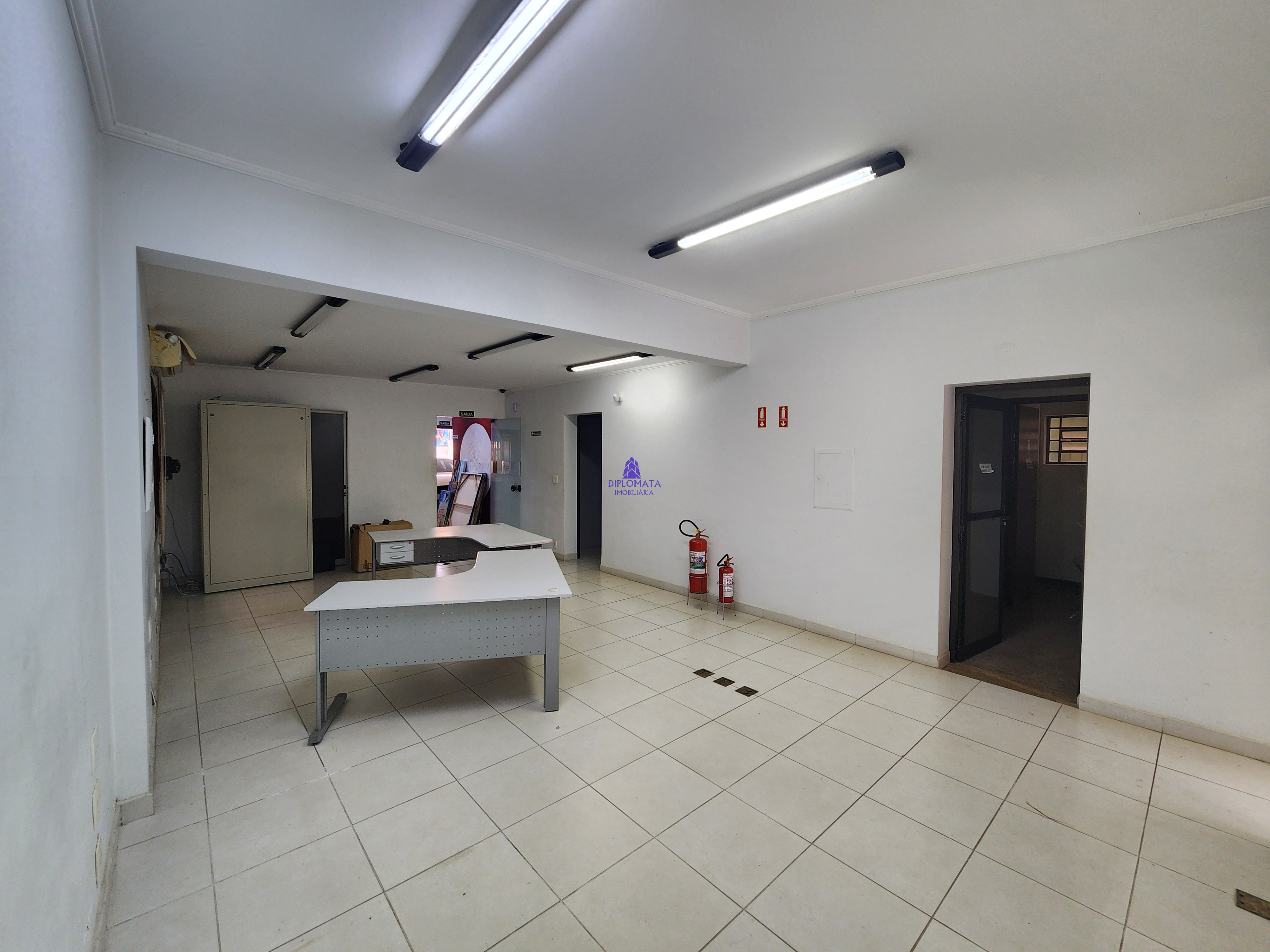 Prédio Inteiro para alugar com 5 quartos, 360m² - Foto 12