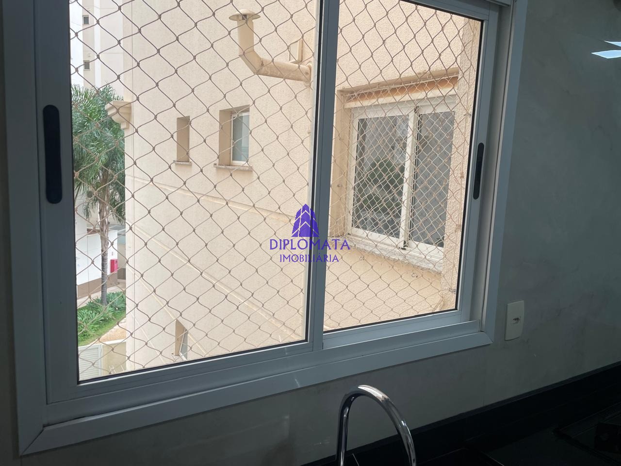 Apartamento à venda com 4 quartos, 137m² - Foto 17