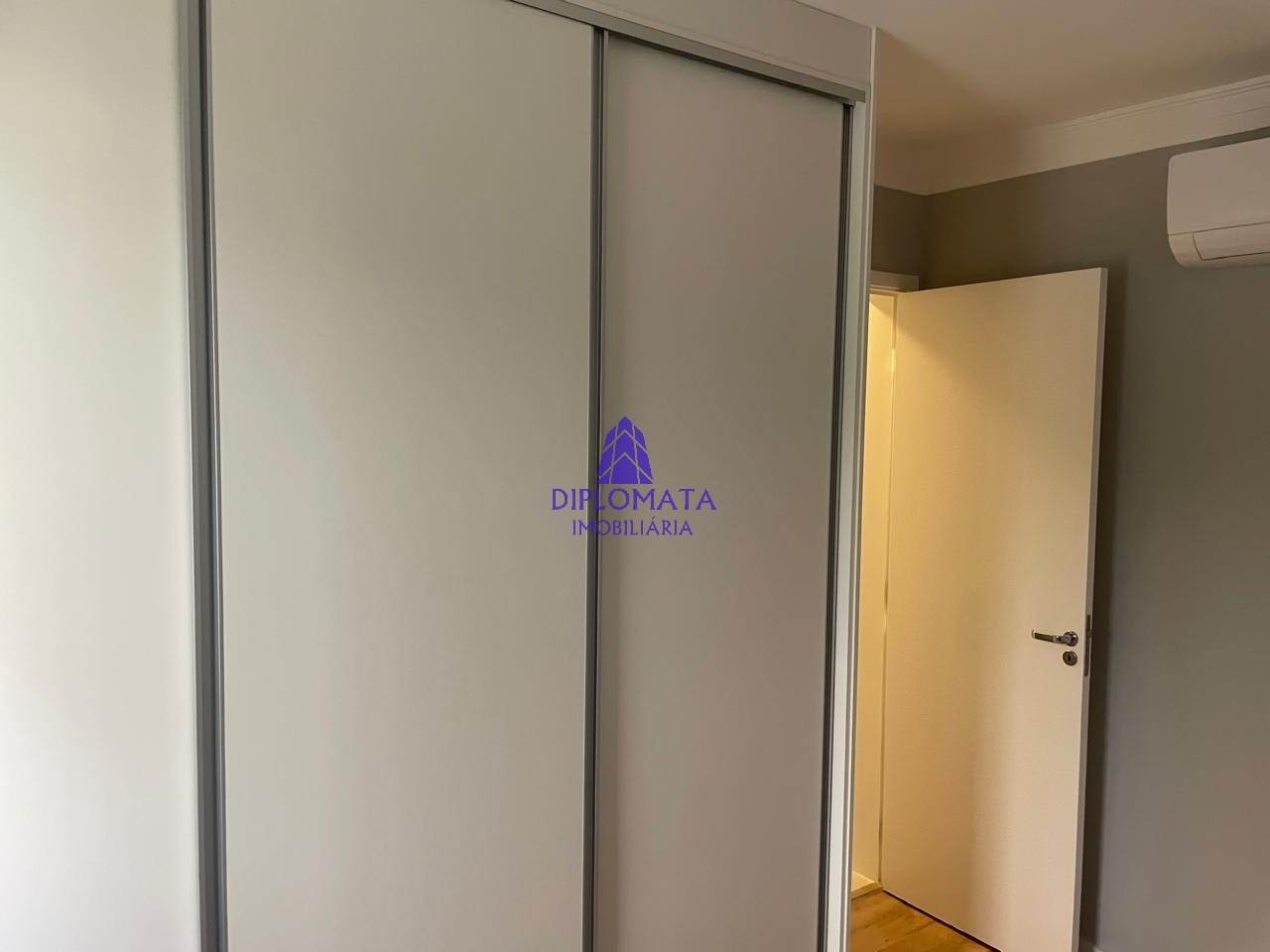 Apartamento à venda com 4 quartos, 137m² - Foto 38