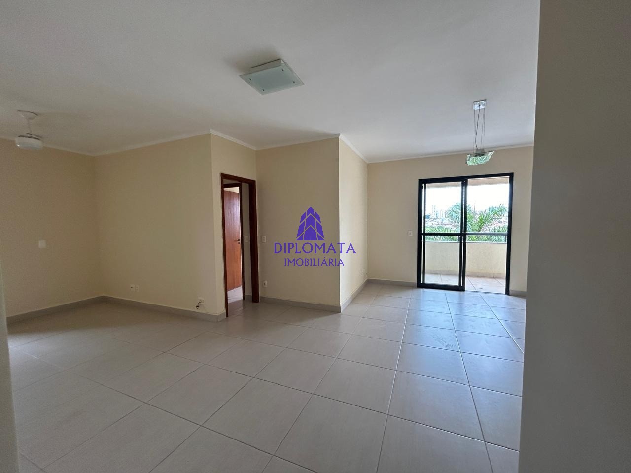 Apartamento para alugar com 4 quartos, 105m² - Foto 28