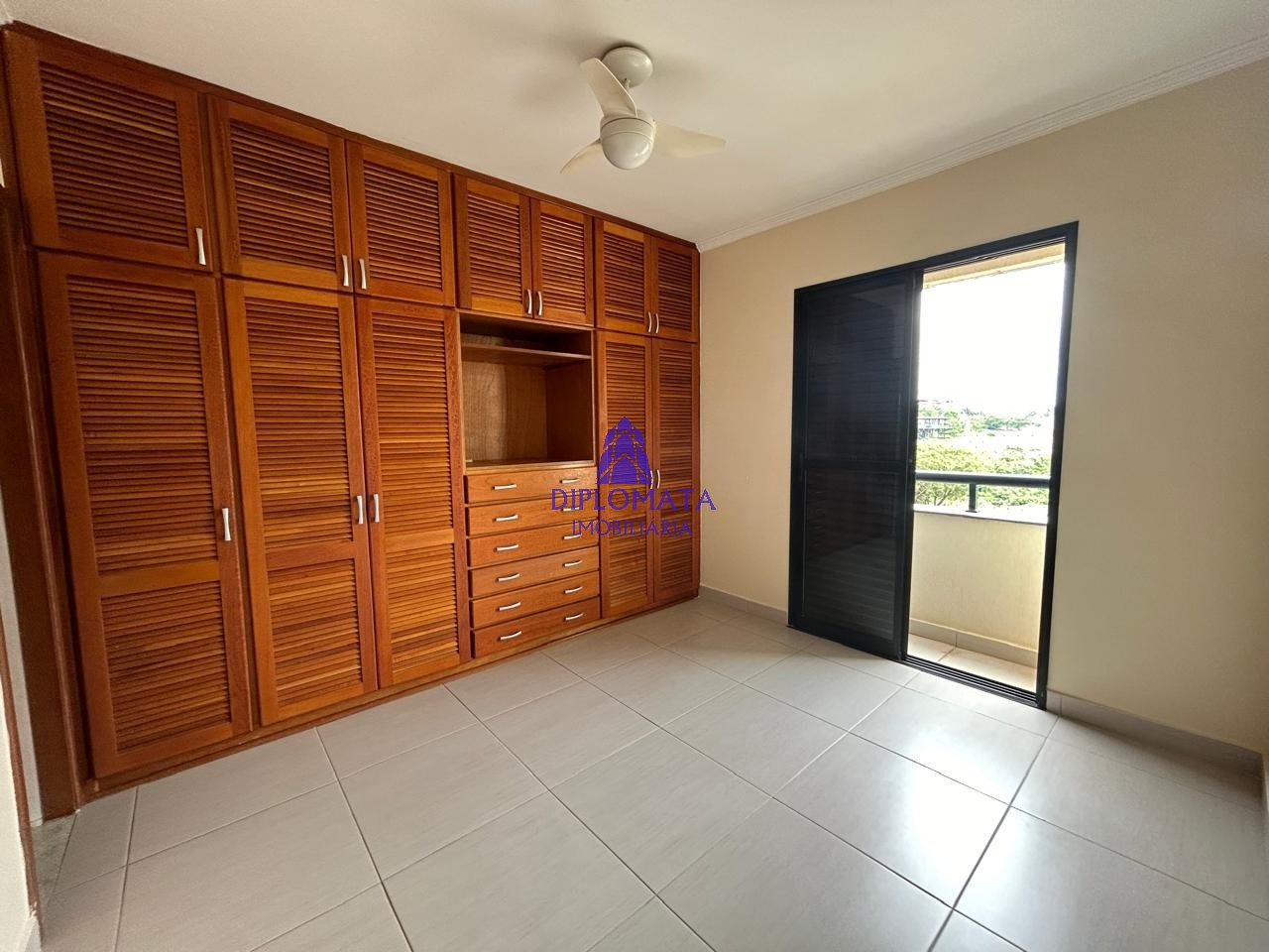 Apartamento para alugar com 4 quartos, 105m² - Foto 34