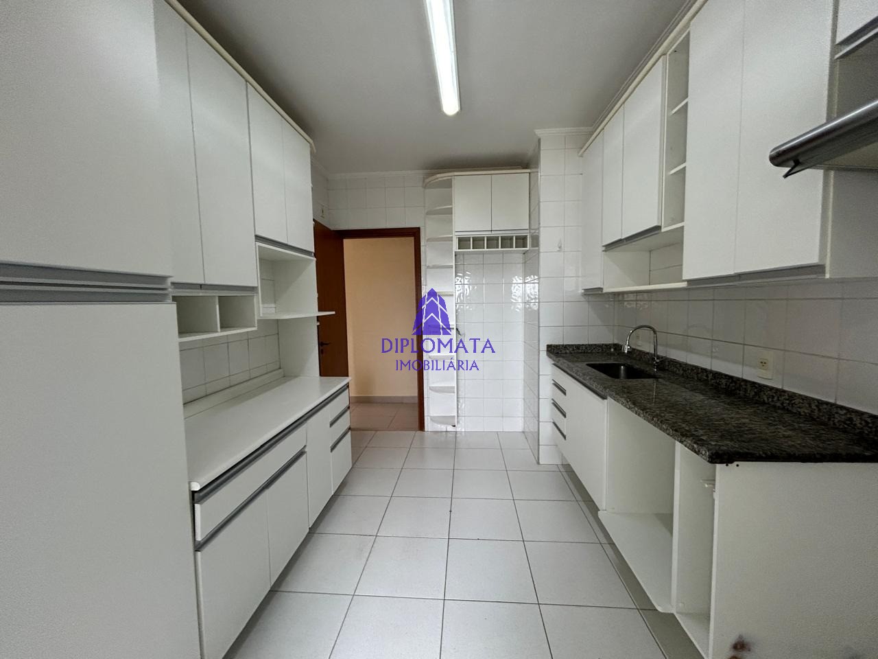 Apartamento para alugar com 4 quartos, 105m² - Foto 26