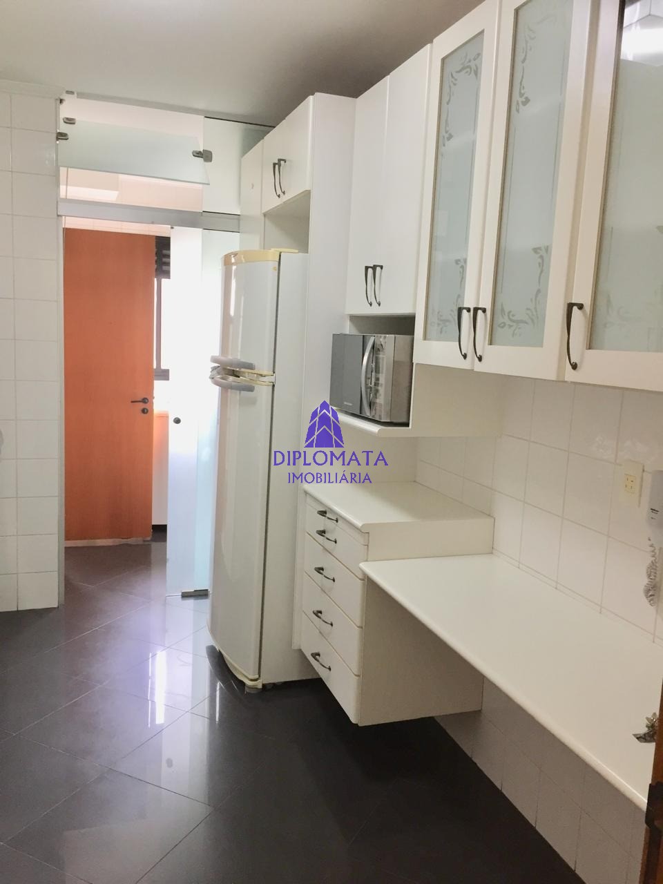 Apartamento à venda com 3 quartos, 86m² - Foto 31