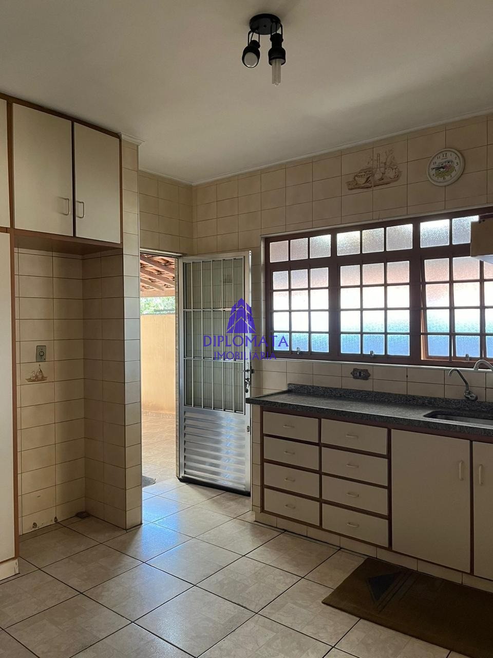 Casa à venda com 3 quartos, 322m² - Foto 28