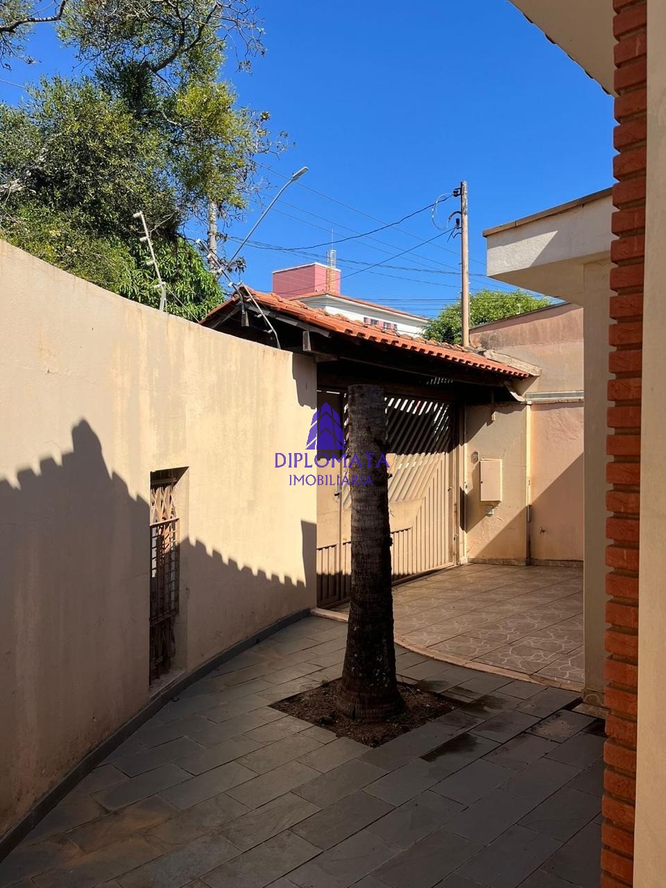 Casa à venda com 3 quartos, 322m² - Foto 8