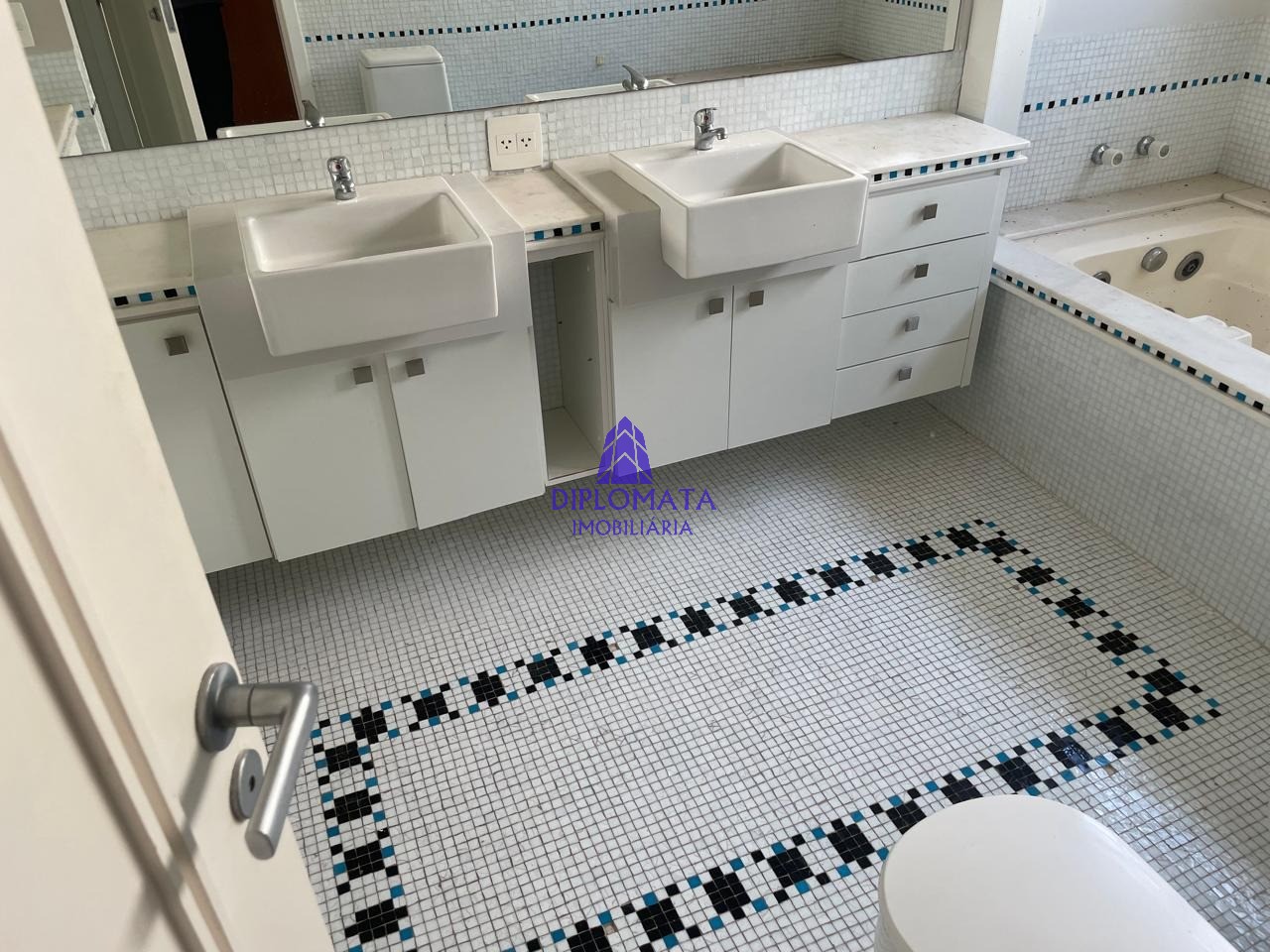 Apartamento, 3 quartos, 230 m² - Foto 30
