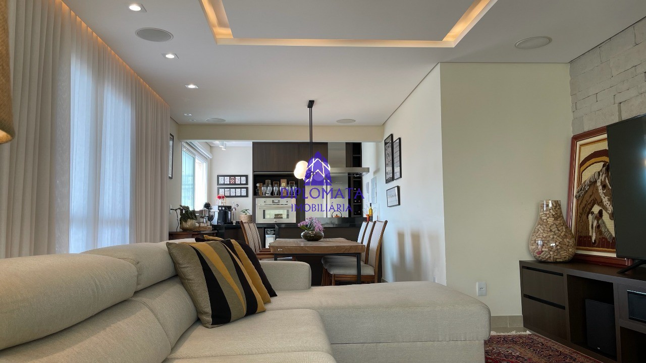 Cobertura, 3 quartos, 245 m² - Foto 4