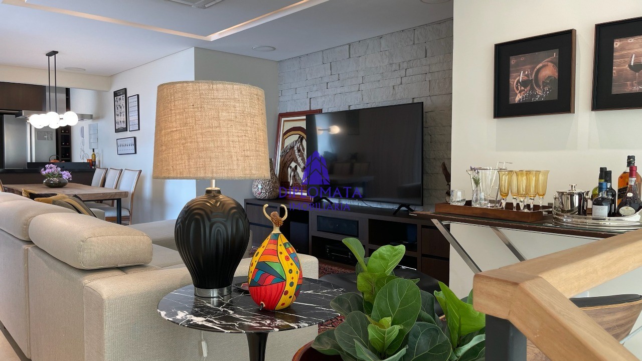 Cobertura, 3 quartos, 245 m² - Foto 3