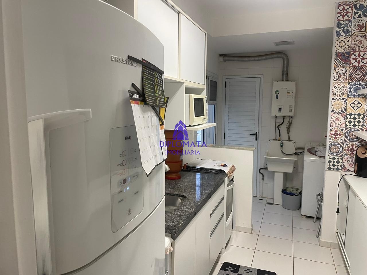 Apartamento à venda e aluguel com 3 quartos, 92m² - Foto 4