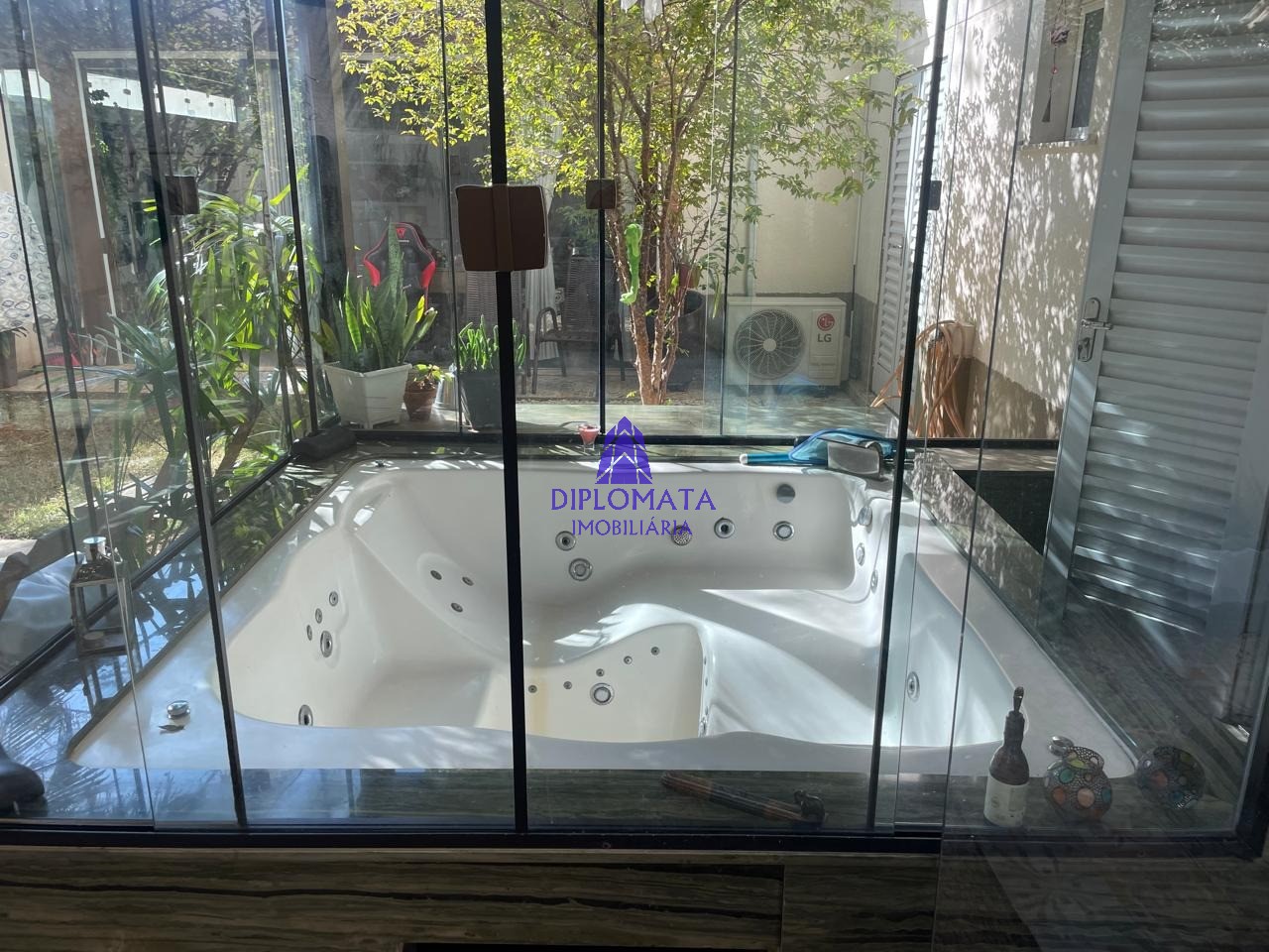 Apartamento à venda e aluguel com 3 quartos, 236m² - Foto 32