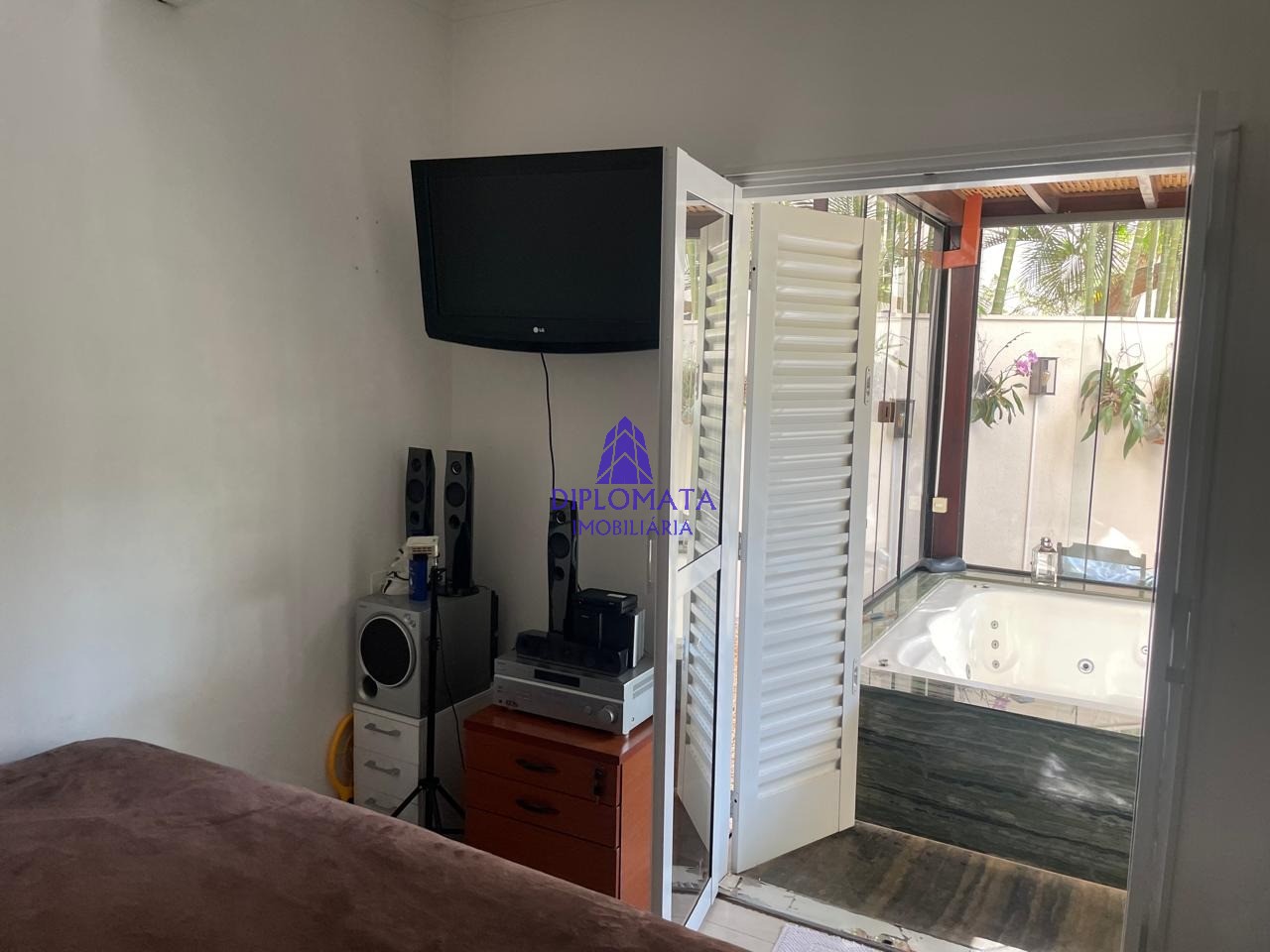Apartamento à venda e aluguel com 3 quartos, 236m² - Foto 37