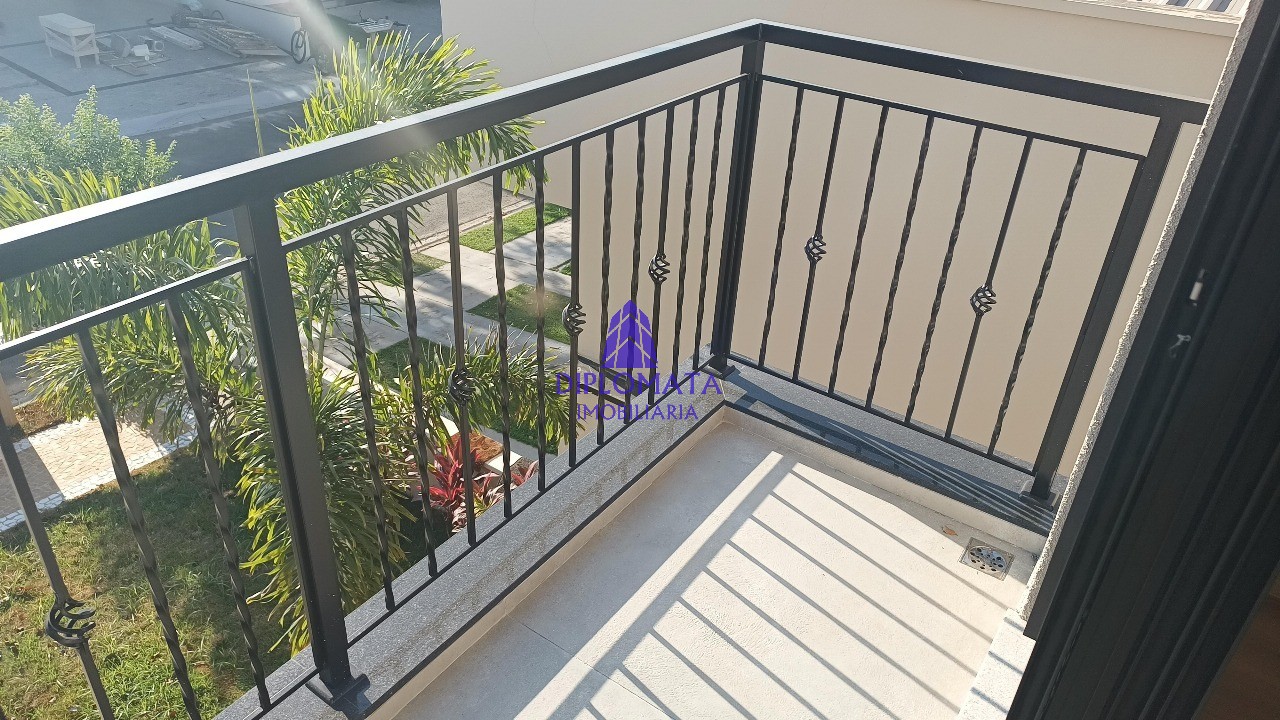 Casa de Condomínio à venda com 3 quartos, 250m² - Foto 28
