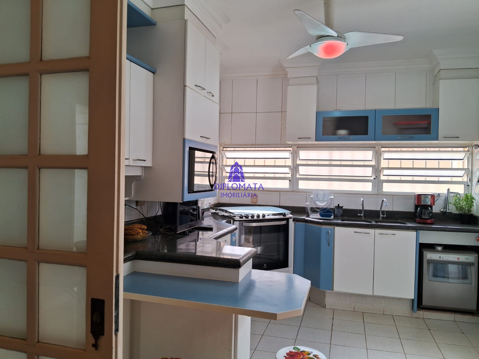 Sobrado, 3 quartos, 242 m² - Foto 32