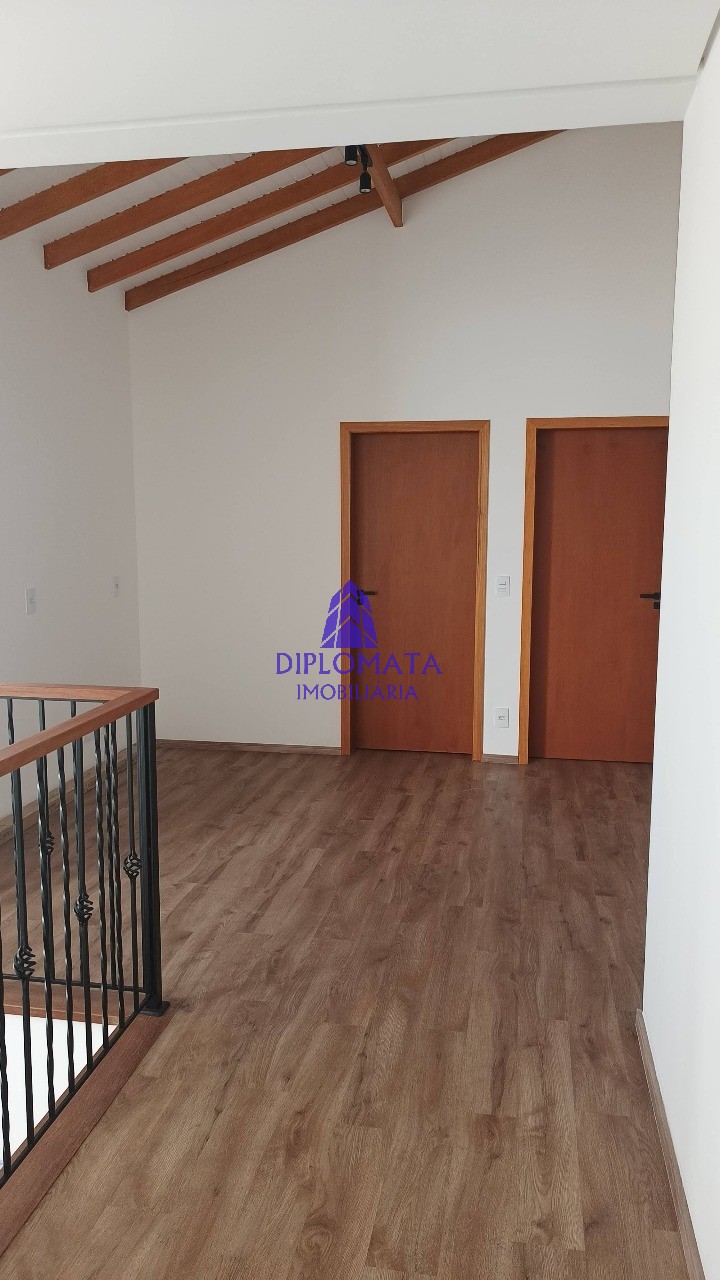 Casa de Condomínio à venda com 3 quartos, 250m² - Foto 18