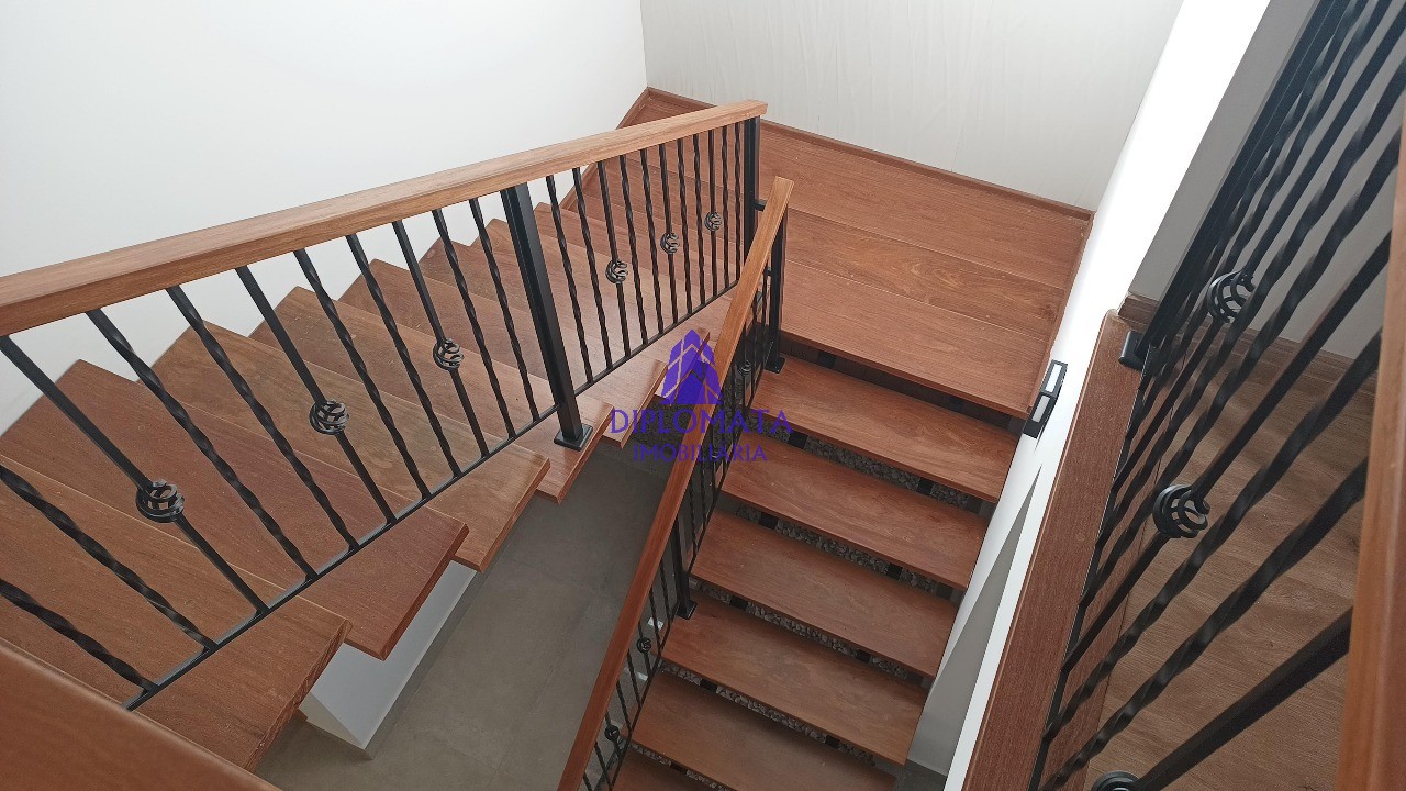 Casa de Condomínio à venda com 3 quartos, 250m² - Foto 17