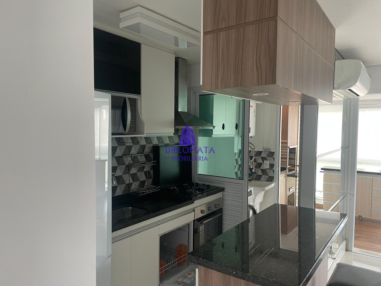 Apartamento, 1 quarto, 69 m² - Foto 1