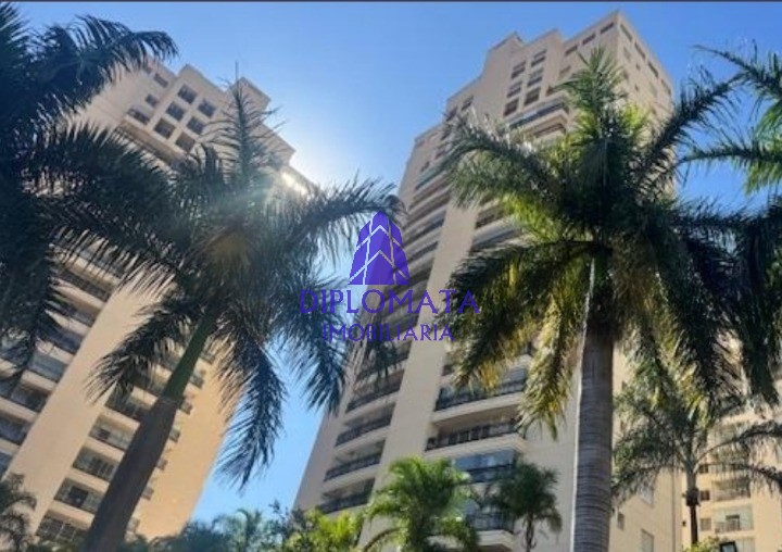 Cobertura, 3 quartos, 257 m² - Foto 1