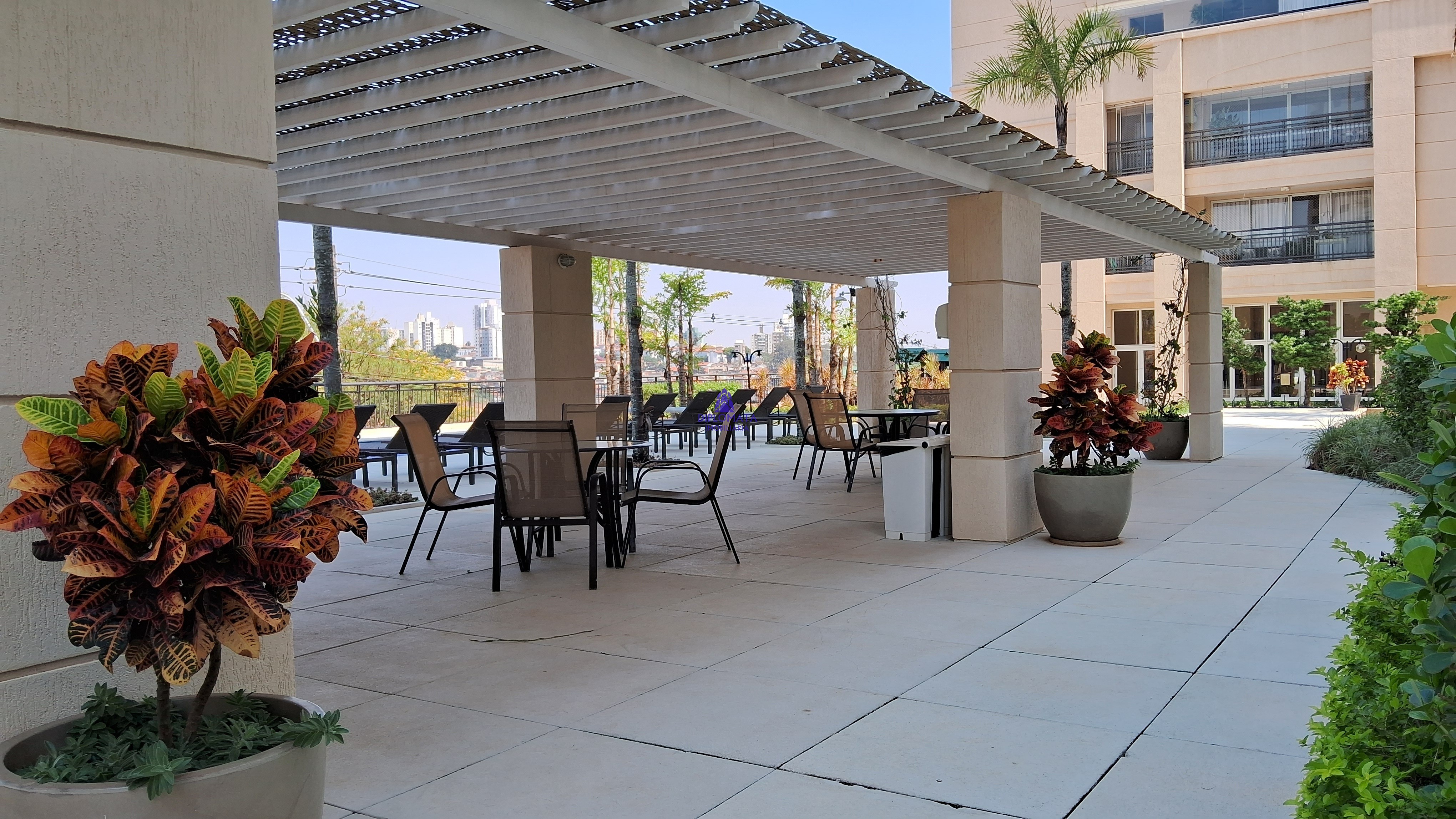 Apartamento, 3 quartos, 132 m² - Foto 1