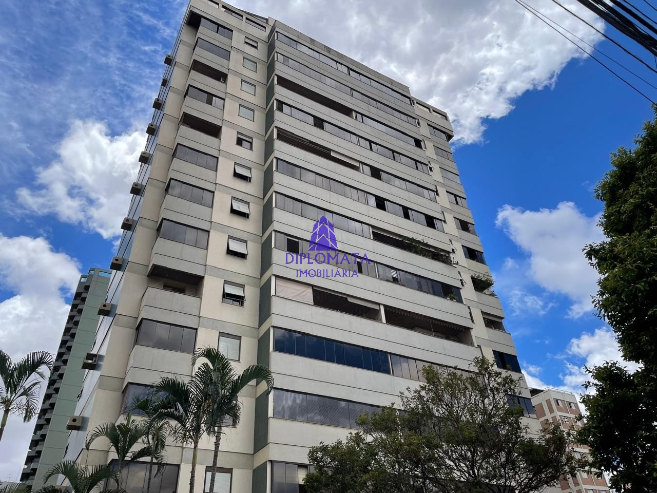 Apartamento, 3 quartos, 190 m² - Foto 4