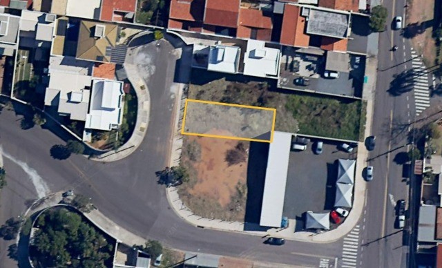 Terreno à venda, 250m² - Foto 1