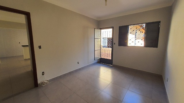 Casa à venda com 3 quartos, 162m² - Foto 27