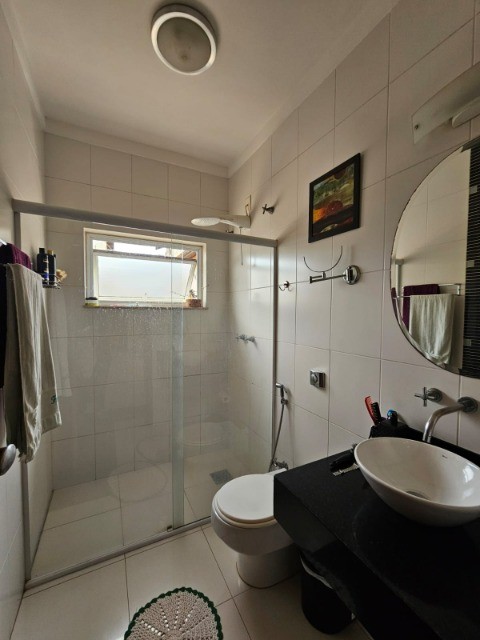 Sobrado à venda com 5 quartos, 600m² - Foto 17