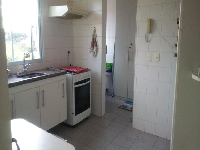 Apartamento à venda com 2 quartos, 65m² - Foto 3