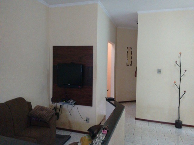 Casa à venda com 3 quartos - Foto 3