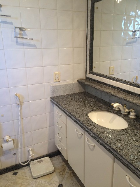 Apartamento à venda com 4 quartos, 137m² - Foto 18