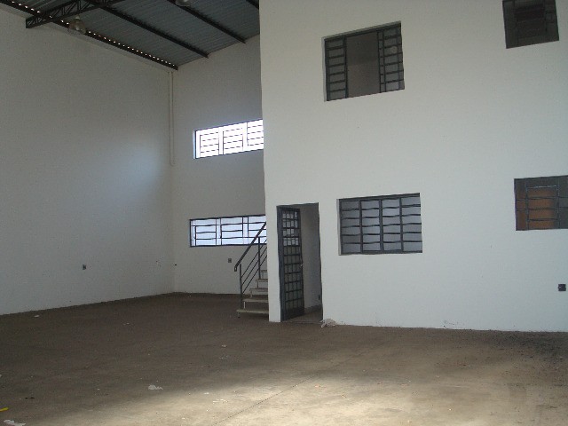 Depósito-Galpão-Armazém para alugar, 190m² - Foto 1