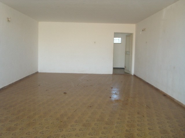 Casa para alugar com 3 quartos, 180m² - Foto 15