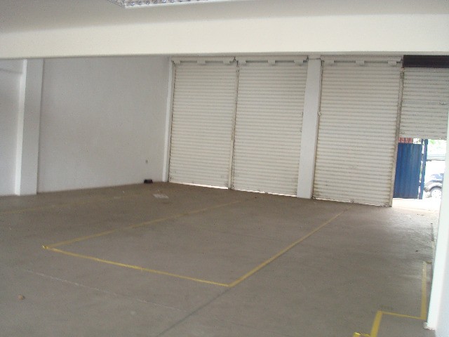 Depósito-Galpão-Armazém para alugar, 590m² - Foto 2