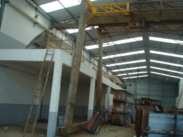 Depósito-Galpão-Armazém para alugar, 1500m² - Foto 17