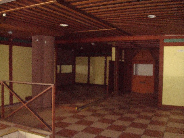 Prédio Inteiro para alugar, 120m² - Foto 3