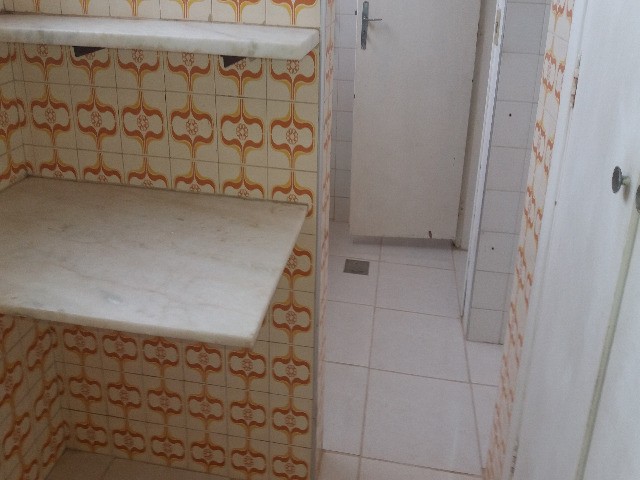 Apartamento para alugar com 2 quartos, 80m² - Foto 4