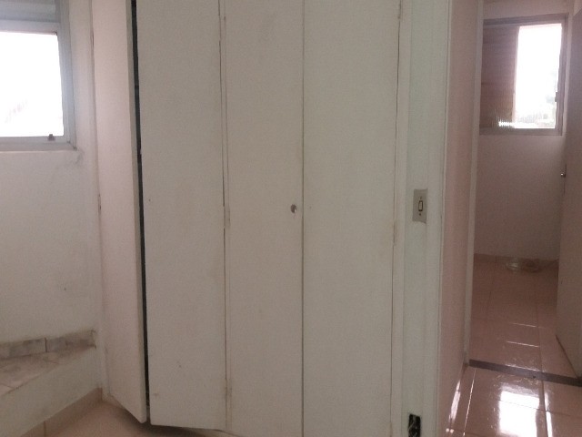 Apartamento para alugar com 2 quartos, 80m² - Foto 9