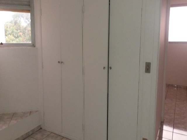 Apartamento para alugar com 2 quartos, 80m² - Foto 3