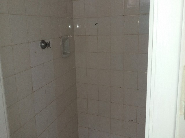 Apartamento para alugar com 2 quartos, 80m² - Foto 12