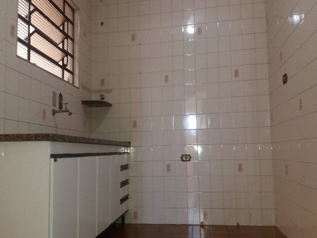 Apartamento para alugar com 2 quartos, 60m² - Foto 4